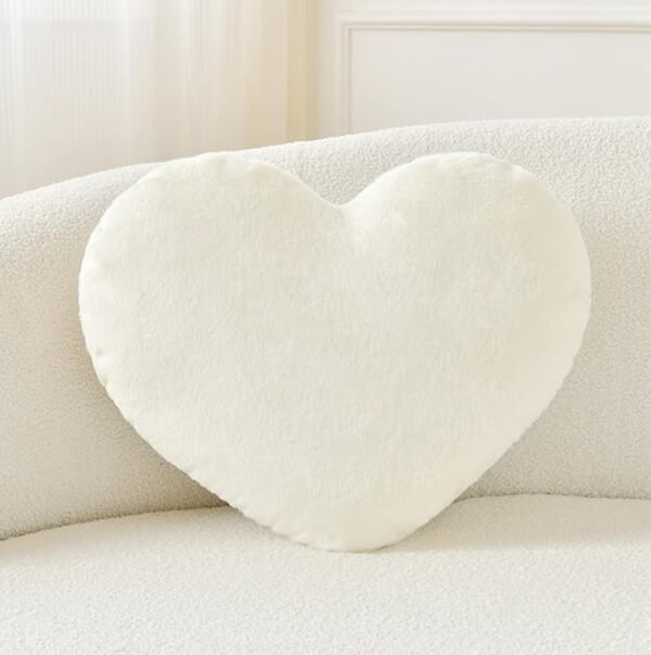 Throw Pillows Heart Pillow Cute Fuzzy Pillows for Bed