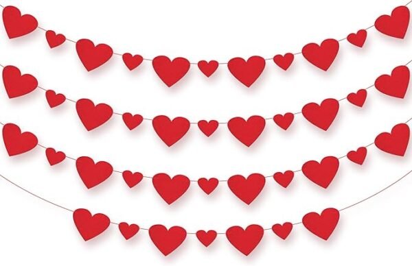KatchOn, Red Felt Heart Garland  - Pack of 40