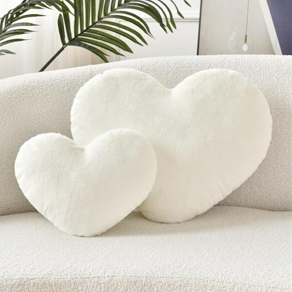 Throw Pillows Heart Pillow Cute Fuzzy Pillows for Bed