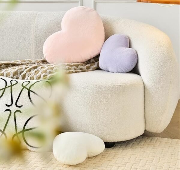 Throw Pillows Heart Pillow Cute Fuzzy Pillows for Bed