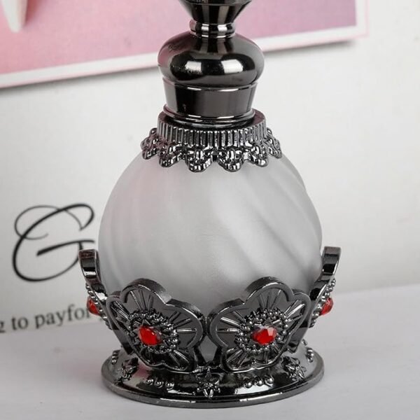 SEVENBEES 15ml Vintage Glass Perfume Bottle with Antique Silver Flower Figurine
