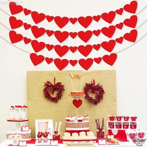 KatchOn, Red Felt Heart Garland  - Pack of 40