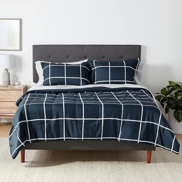 Amazon Basics Full/Queen Comforter Set with Sheets, 5-Piece Navy with Grey Plaid Bedding