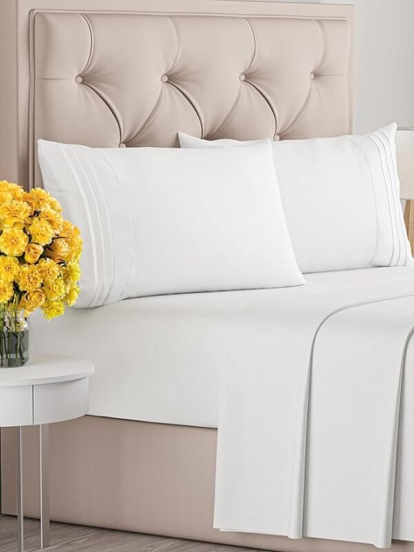 Queen Size 4 Piece Sheet Set - Comfy Breathable & Cooling Sheets