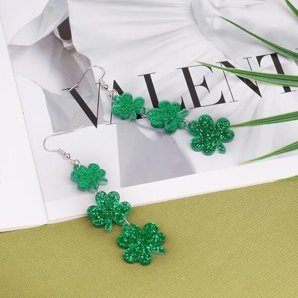 St Patricks Day Earrings, Green Shamrock Dangle Earrings for Women