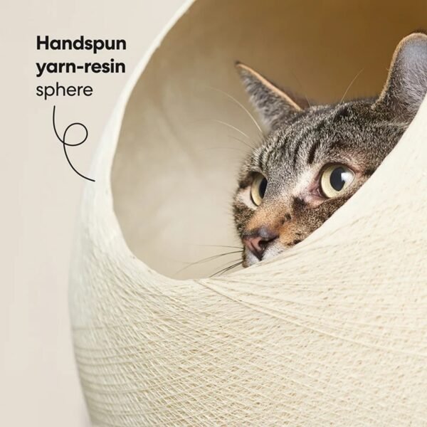 Modern Spherical Cat Bed with Faux Fur Cushion and Cozy Interior